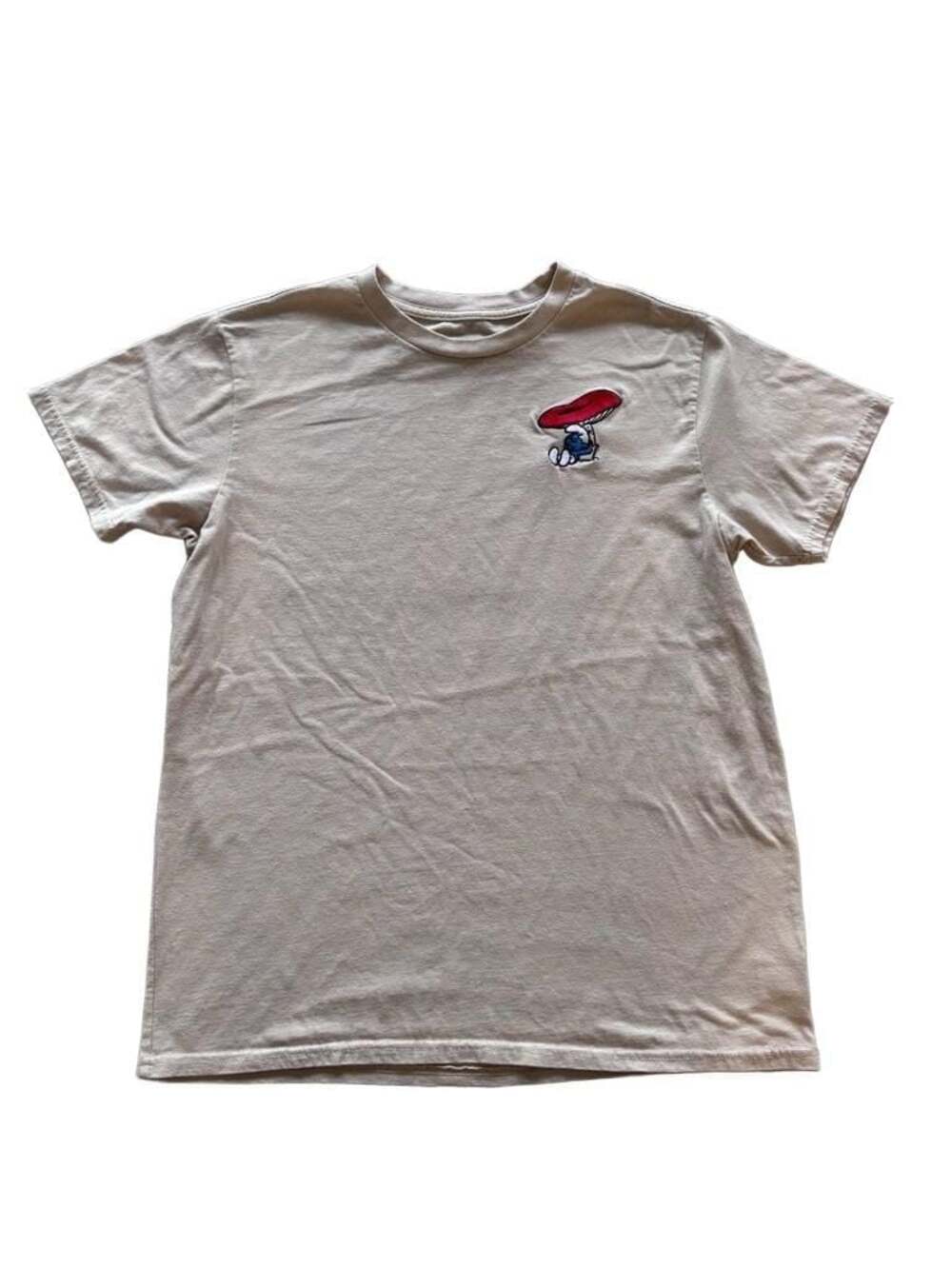 The Smurfs Sleeping Under Mushroom Embroidered Light Tan T-Shirt Size XL